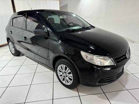 VOLKSWAGEN GOL 1.0 MI 8V FLEX 4P MANUAL G.V VOLKSWAGEN GOL 1.0 MI 8V FLEX 4P MANUAL G.V
